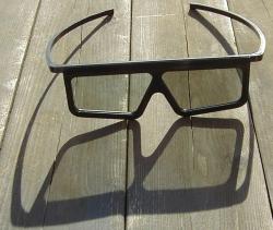 Polarised 3D glasses