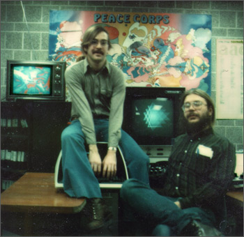 Tom DeFanti and Dan Sandin with the GRAphics Symbiosis System