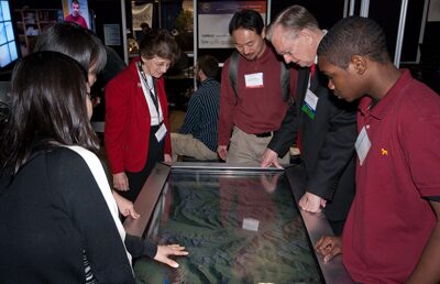EVL Demonstrates Hands-On Display Technology at AAAS 2009
