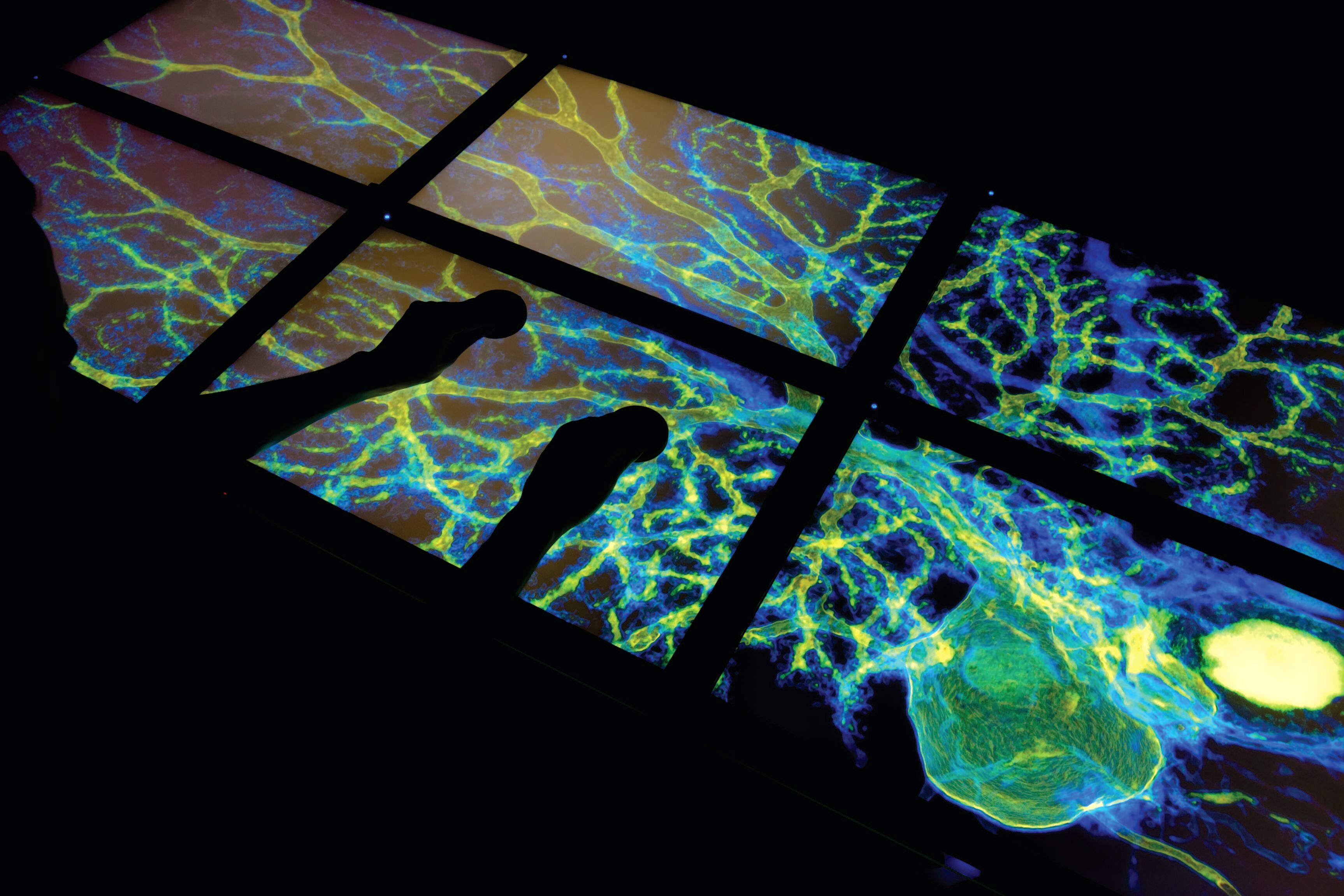 Distributed Volume Rendering of Very Large Data on High-Resolution Scalable Displays