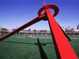 Mark di Suvero, Molecule