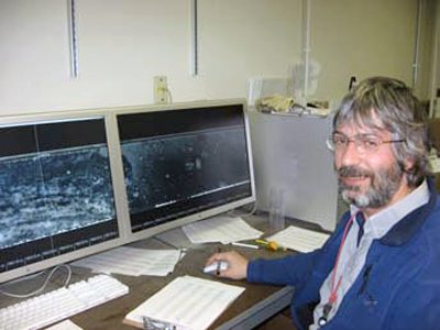 Dr. Franco Talarico with the CoreWall setup in McMurdo station, Antarctica