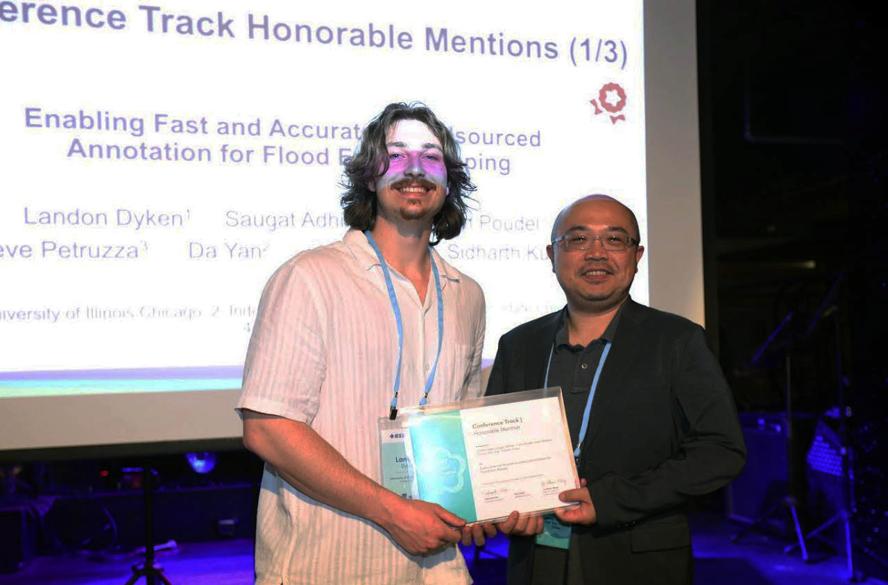 An image named pacificvisaward.jpg