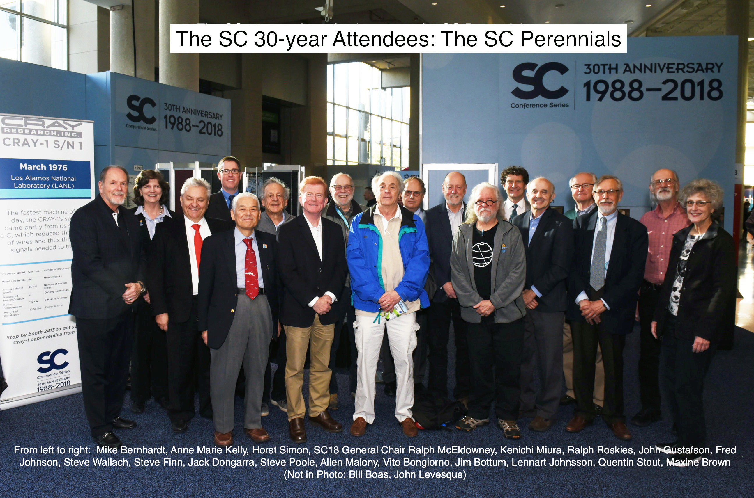 Perennials gather for a group photo at SC18. (Maxine Brown is on the right.)